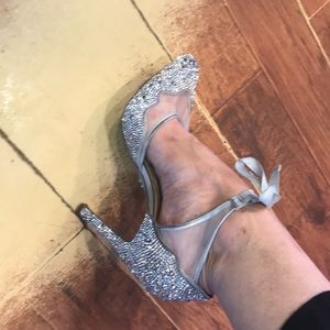 Sparkling dress shoes